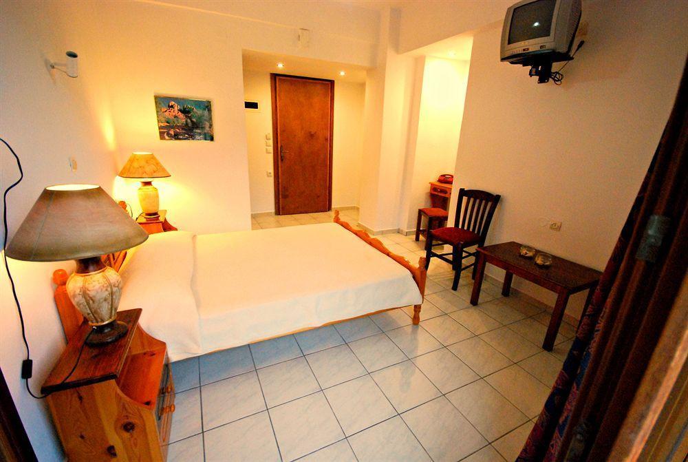 Hotel Agnadi - Horefto Zewnętrze zdjęcie